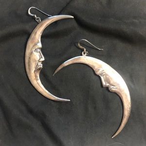 Stunning sterling silver earrings